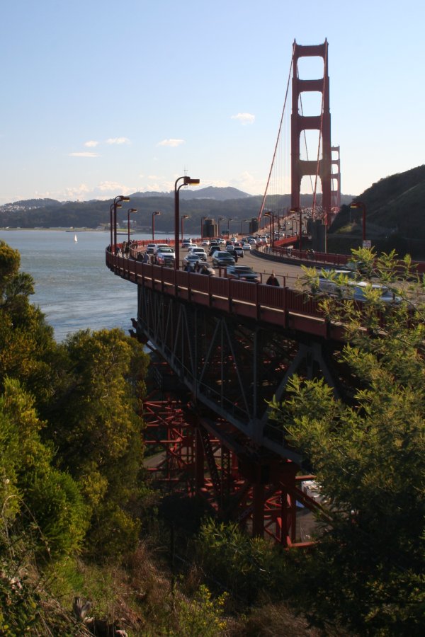 sobotní doprava na Golden Gate Bridge