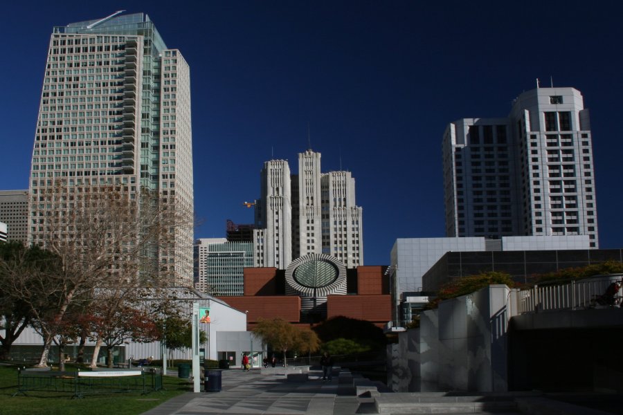 park Yerba Buena Gardens se San Francisco Museum of Modern Art